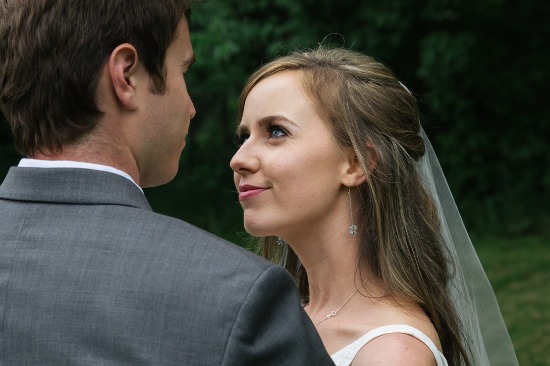sweet-intimate-outdoor-wedding
