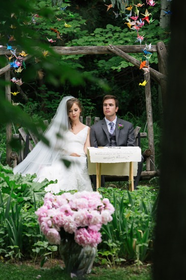 sweet-intimate-outdoor-wedding