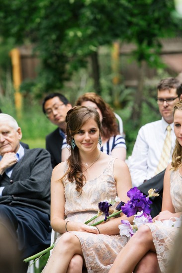 sweet-intimate-outdoor-wedding