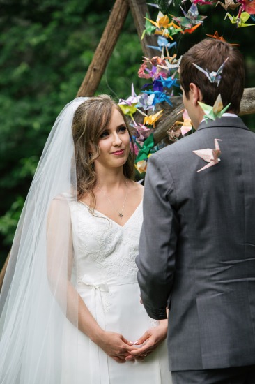 sweet-intimate-outdoor-wedding