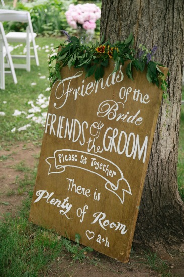 sweet-intimate-outdoor-wedding