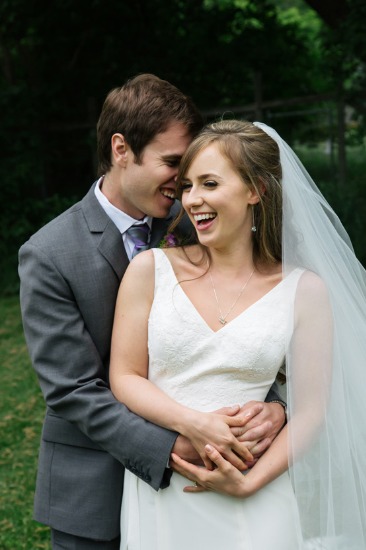 sweet-intimate-outdoor-wedding