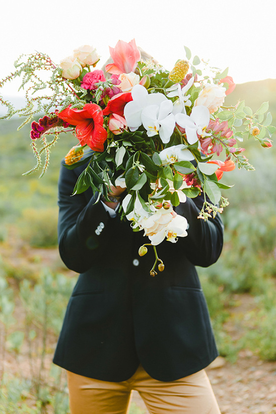 bridal bouquet by Bride Sidekick @weddingchicks