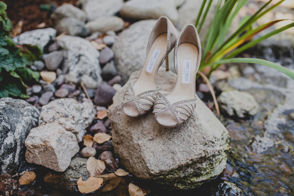 white-and-gold-glam-wedding