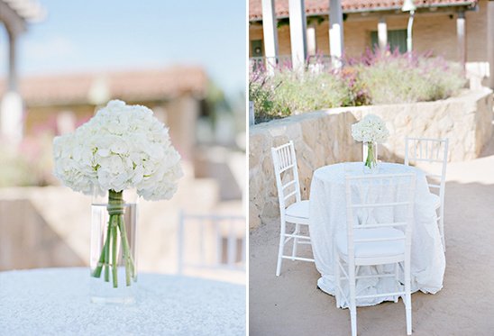 simple and clean cocktail hour decor @weddingchicks