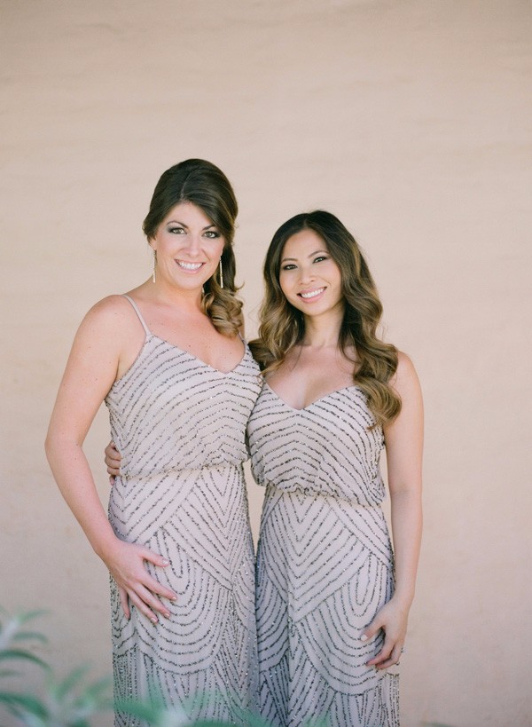 white-gold-and-navy-glam-wedding
