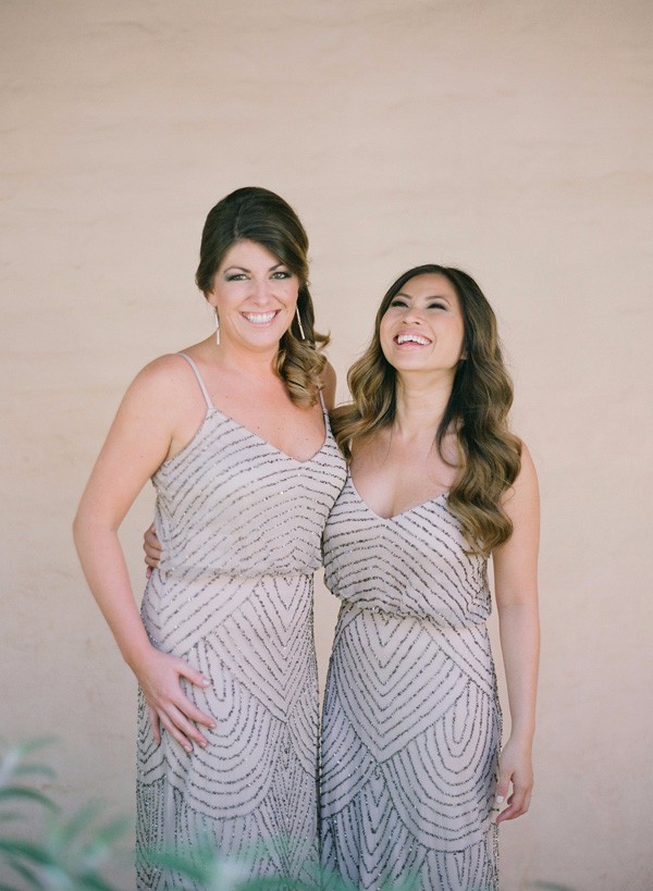 white-gold-and-navy-glam-wedding