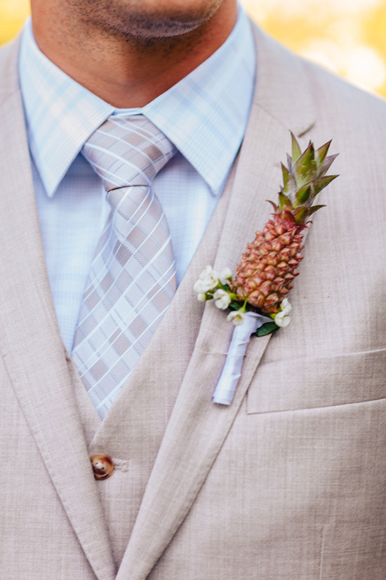 pineapple boutonniere @weddingchicks