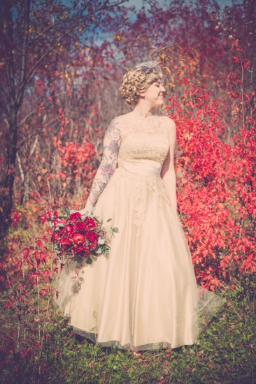 apple-filled-fall-wedding
