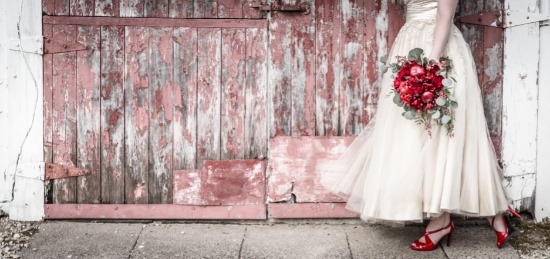 apple-filled-fall-wedding