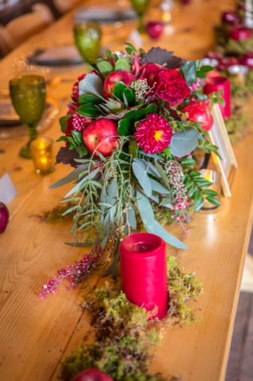 apple-filled-fall-wedding