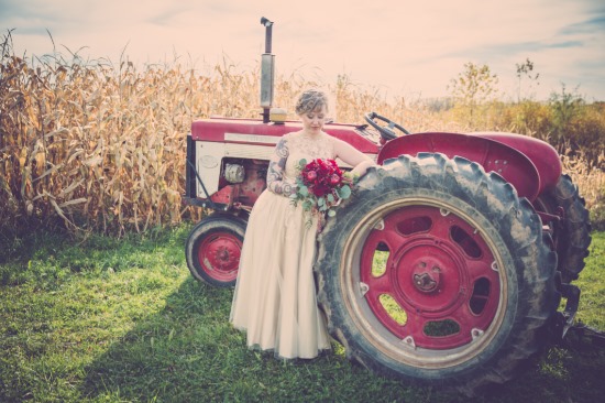apple-filled-fall-wedding