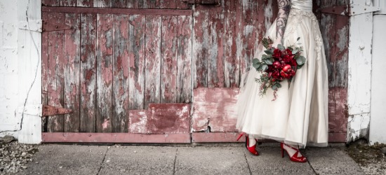 apple-filled-fall-wedding