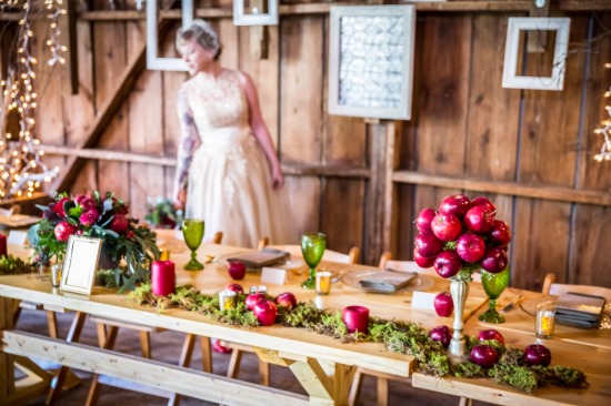 apple-filled-fall-wedding