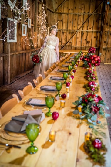 apple-filled-fall-wedding
