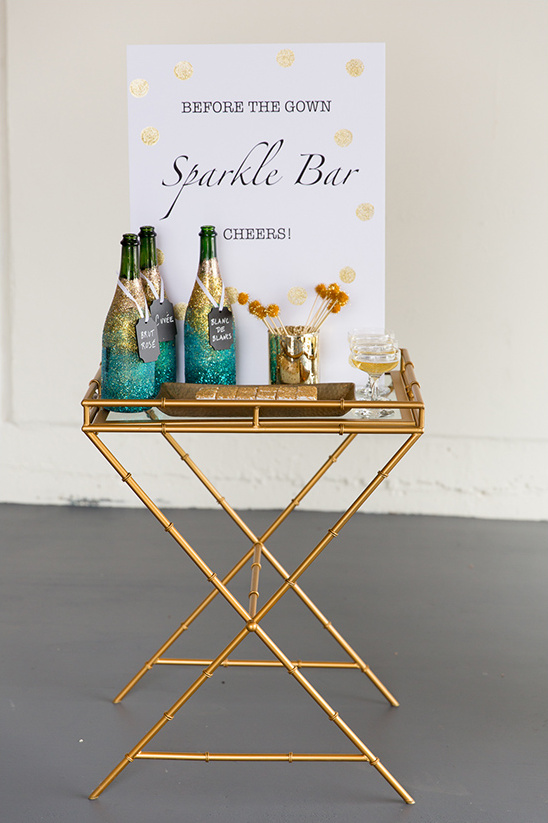 sparkle bar wedding drinks idea @weddingchicks