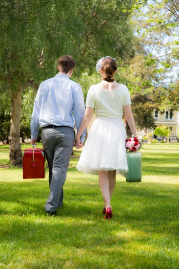 blue-and-red-coke-wedding-inspiration