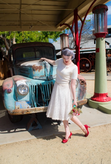 blue-and-red-coke-wedding-inspiration