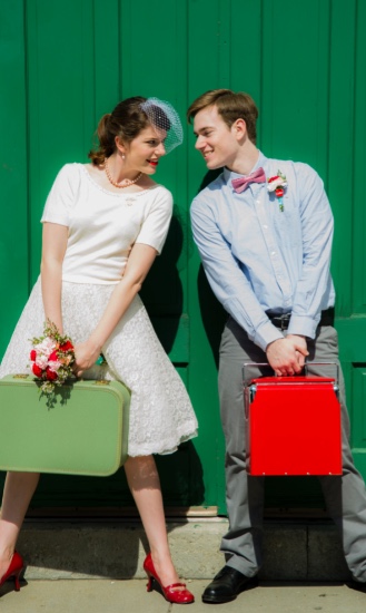blue-and-red-coke-wedding-inspiration