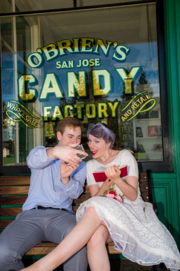 blue-and-red-coke-wedding-inspiration
