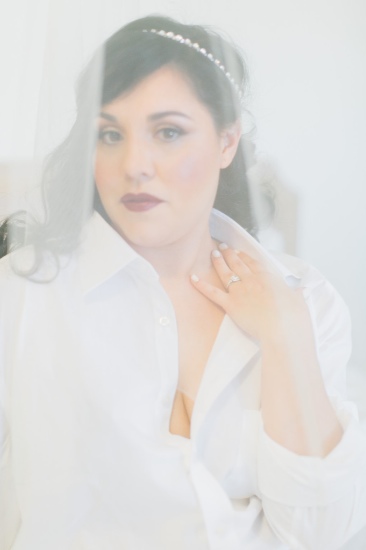 classic-black-and-gold-wedding