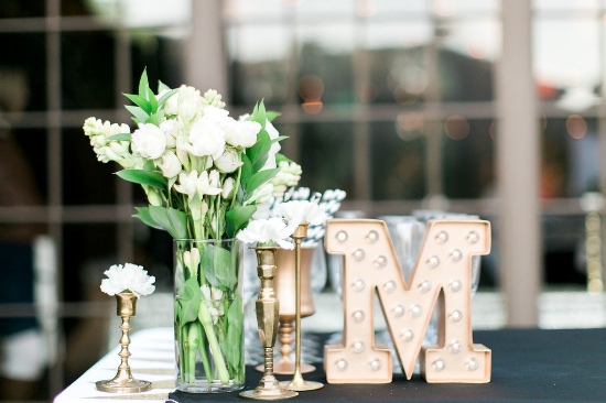 classic-black-and-gold-wedding