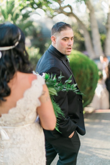 classic-black-and-gold-wedding