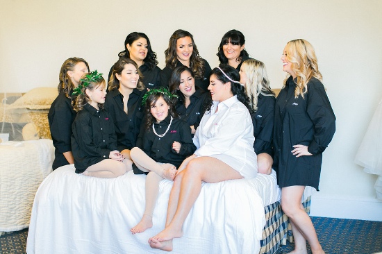 classic-black-and-gold-wedding