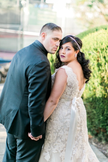 classic-black-and-gold-wedding