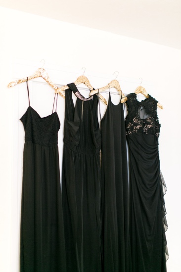 classic-black-and-gold-wedding