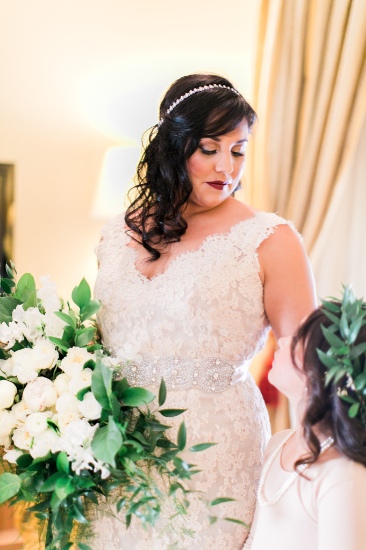 classic-black-and-gold-wedding