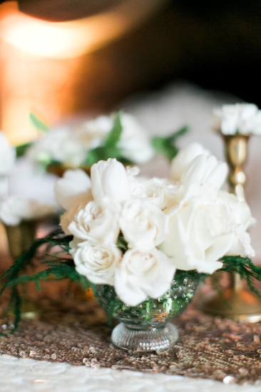 classic-black-and-gold-wedding