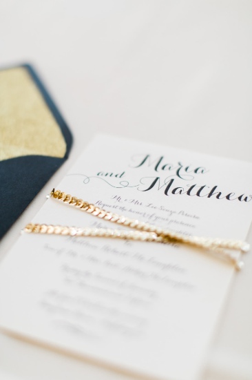 classic-black-and-gold-wedding