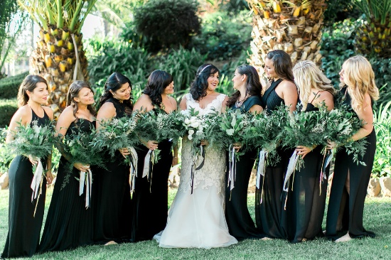 classic-black-and-gold-wedding