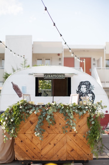 modern-vintage-wedding-in-california