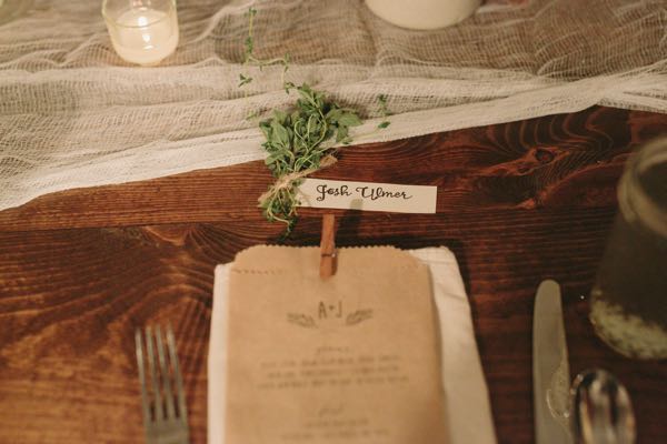 natural-embrace-wedding