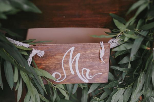 natural-embrace-wedding