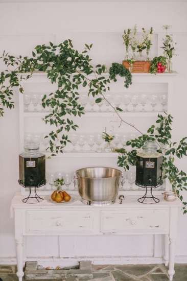 natural-embrace-wedding
