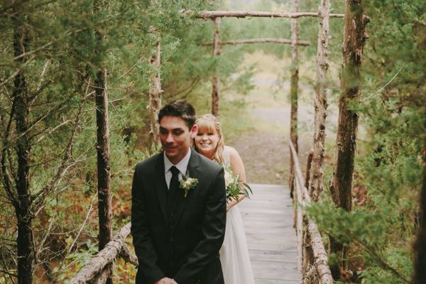 natural-embrace-wedding