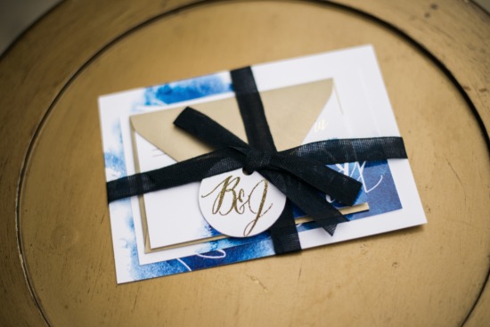 navy-and-gold-watercolor-inspiration