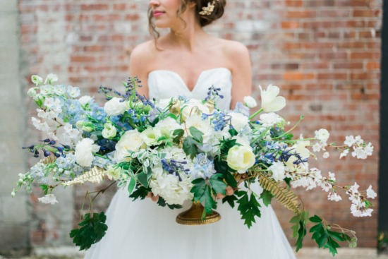 navy-and-gold-watercolor-inspiration