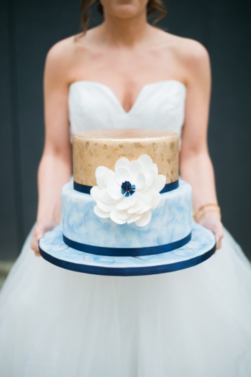 navy-and-gold-watercolor-inspiration