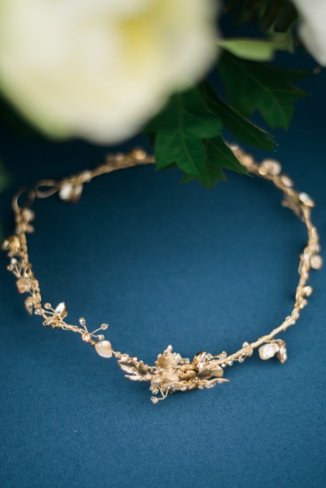 navy-and-gold-watercolor-inspiration