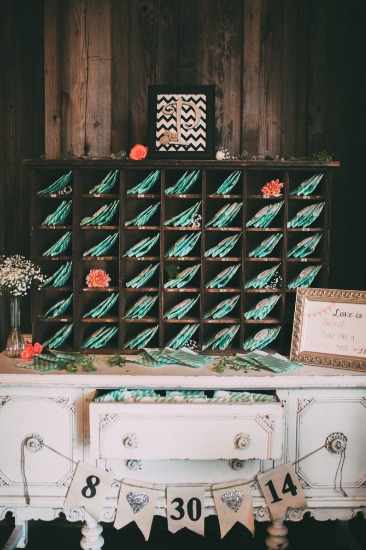 not-too-shabby-chic-wedding