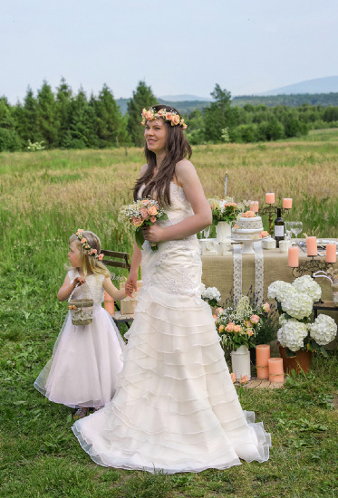peach-rustic-wedding-ideas-from-love