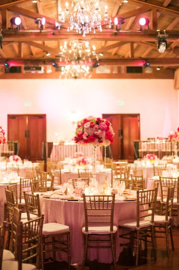 pink-and-gold-sparkle-wedding