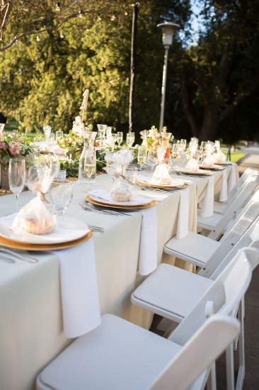 pink-and-gold-university-wedding