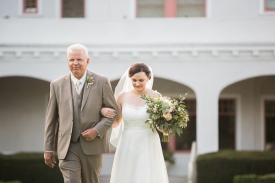 pink-and-gold-university-wedding