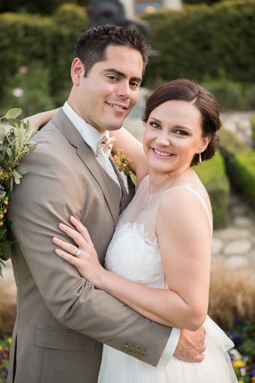 pink-and-gold-university-wedding