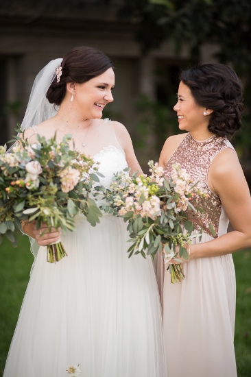 pink-and-gold-university-wedding
